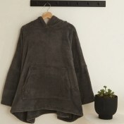 تصویر پتو پوشیدنی کلاه دار کاراجاهوم کوردل خاکستری 