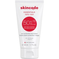 تصویر لوسیون ضد آفتاب بی‌رنگ فاقد چربی +SPF50 اسکین کد 