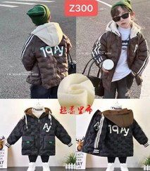 تصویر کاپشن اسپرت طرح Ay 