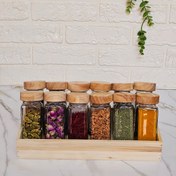 تصویر مکارتی درب چوبی استند دار 