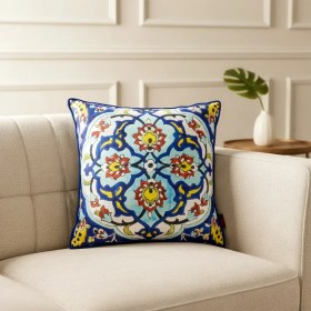 تصویر کوسن طرح پامنار 