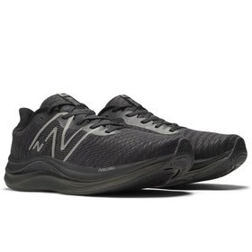 تصویر New Balance Men's Fuelcell Propel V4 