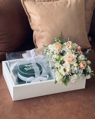 تصویر باکس گل و کیک تولد لاکچری برای خواهر 