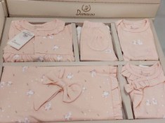 تصویر ست نوزادی ۱۳ تکه دانالو طرح خرگوش برفی 