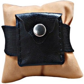 تصویر بازوبند حرز امام جواد (ع) | چرم دوخت دست‌ساز با چرم مصنوعی درجه یک، مناسب نگهداری امن حرز کبیر و صغیر