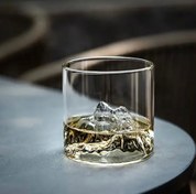 تصویر شات پیرکس کف صخره ای 