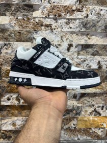 تصویر کفش کتونی لویی ویتون ترینر مردانه مشکی 