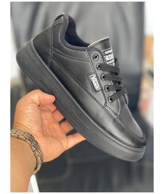 تصویر کتانی ونس مدل اسپرت ساده و مقاوم رنگ مشکی سایز ۳۹ 