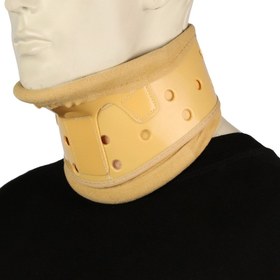 تصویر گردن بند طبی سخت چانه دار آدور کد 110061 Ador rigid cervical collar 110061