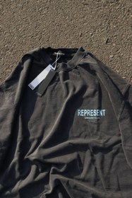 تصویر تیشرت سنگشور باکسی طرح represent 