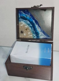 تصویر پک هدیه چوبی رزینی دریا با عطر مردانه گلشیری اوریفلیم100میل Glacier Eau de Toilette