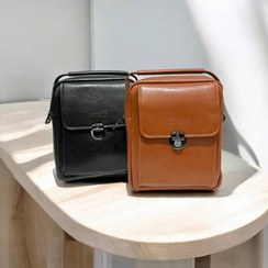 تصویر کیف دوشی مردانه آراز بگ مدل 456 از چرم طبیعی 