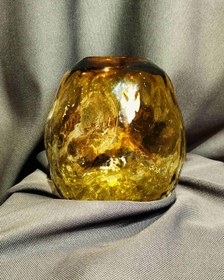 تصویر گلدان سنگ و شیشه - قرمز 