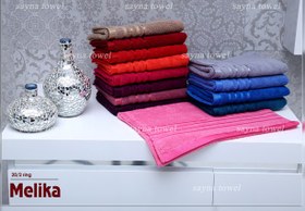 تصویر حوله دستی طرح ملیکا 