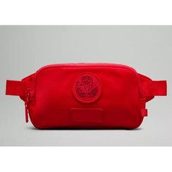 تصویر lululemon Mini Belt Bag کیف کمری قرمز لولولمون 