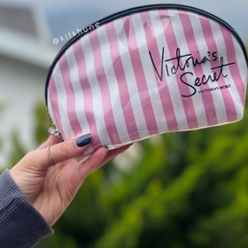 تصویر کیف آرایش هایکپی مدل هلالی 