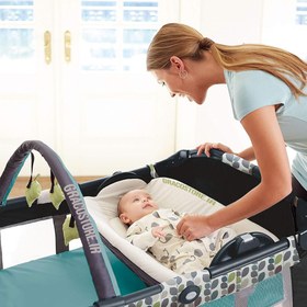 تصویر تخت و پارک گراکو مدل Reversible Napper Boden Graco Pack 'n Play Playard with Reversible Napper and Changer - Boden