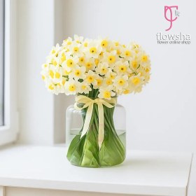 تصویر شیشه گل نرگس لاریسا 