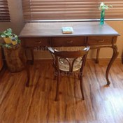 تصویر میز تحریر چوب راش با صندلی چوب گردو مدل 16129 