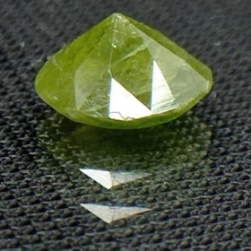 تصویر جواهر دمانتوئید d16 