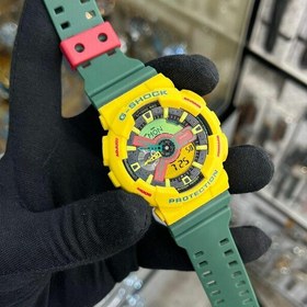 تصویر ساعت مچی جی شاک GA110 جاماییکا سبز زرد (جیشاک GShock) ، صد در صد ضدآب ، تنظیم اتوماتیک با پایتخت کشورها ، اتولایت دار 