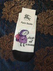 تصویر جوراب نوشته دار 