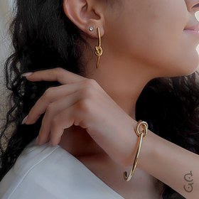 تصویر بنگل و گوشواره گره طلایی 