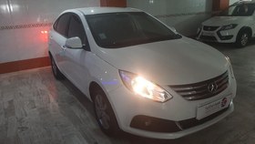 تصویر جک J4 مدل 1403 ا اتوماتیک اتوماتیک