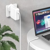 تصویر شارژر مک‌بوک پرو 96W سرعت، امنیت و سازگاری در یک طراحی حرفه‌ای 