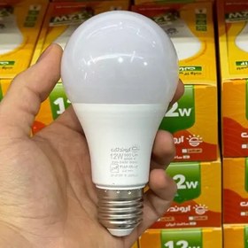 تصویر لامپ 12 وات اروندتاب LED سفید کارتن 100 تایی 