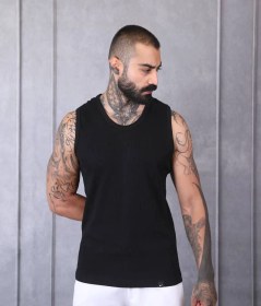تصویر تنک‌تاپ مردانه کبریتی پارچه فانریپ پنبه 