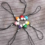 تصویر آویز فلش و موبایل قارچ 