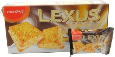 تصویر بیسکویت کرم دار لکسوس Lexus طعم بادام زمینی Lexus biscuit (peanut butter)