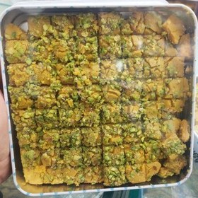 تصویر سوهان حبه کره ای مخصوص 500گرمی با پودر پسته (ارسال رایگان ) 