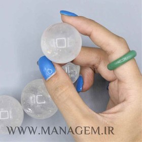 تصویر گوی کوارتز شفاف 