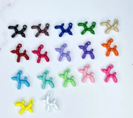 تصویر سگ بادکنکی کوچیک 