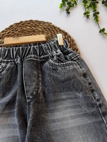 تصویر نیم‌بگ جین بچه‌گانه - ۱۰۰ 