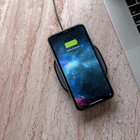 تصویر شارژر وایرلس موفی مدل یونیورسال mophie universal wireless charging pad