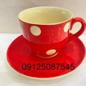 تصویر فنجان نعلبکی چایخوری قرمز خالدار cup and saucer dorika