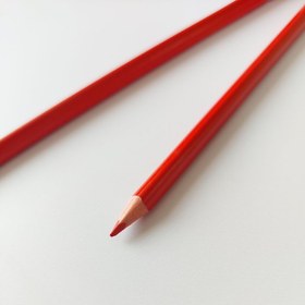 تصویر مداد قرمز برند Remax 