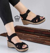 تصویر صندل کنفی زنانه لژدار سایز ۳۷ تا ۴۰ 