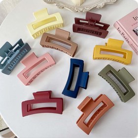 تصویر کلیپس مو زنانه مدل شمعی مات مستطیل 