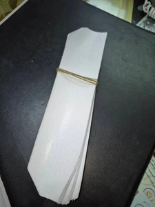 تصویر فروشگاه لایی و دکمه قنبری