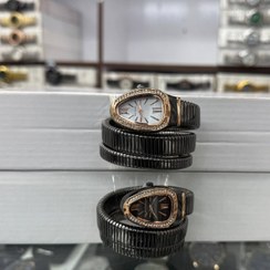 تصویر ساعت پرطرفدار بولگاری مدل ماری - بندمشکی صفحه مشکی دور نگین BVLGARI