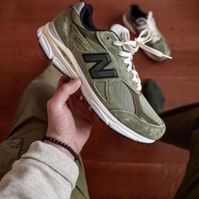 تصویر کتونی مردانه نیوبالانس 990v3،وارداتی ویتنام مستر کوالیتی A , سایز 40تا45، new balance 990v3 new balance 990v3