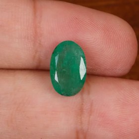 تصویر نگین زمرد کد 30142 Emerald stone
