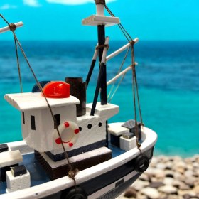 تصویر ماکت قایق ماهیگیری 