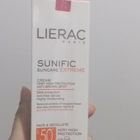 تصویر کرم ضدآفتاب لیراک رنگی LiaRak