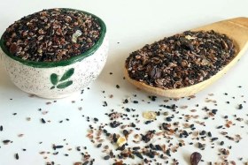 تصویر چهار تخمه 