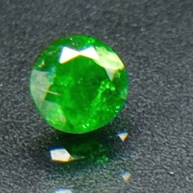 تصویر جواهر دمانتوئید d13 